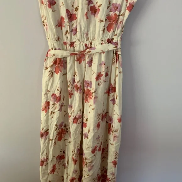 Cream floral dress - Picture 5 of 9